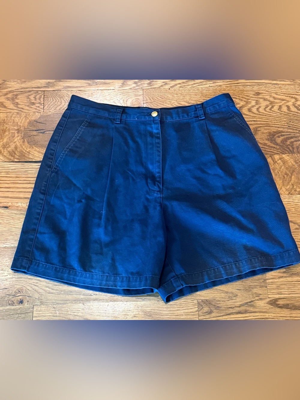 Lauren Ralph Lauren. Vintage Navy Women’s Pleat Front Shorts. Size 10.